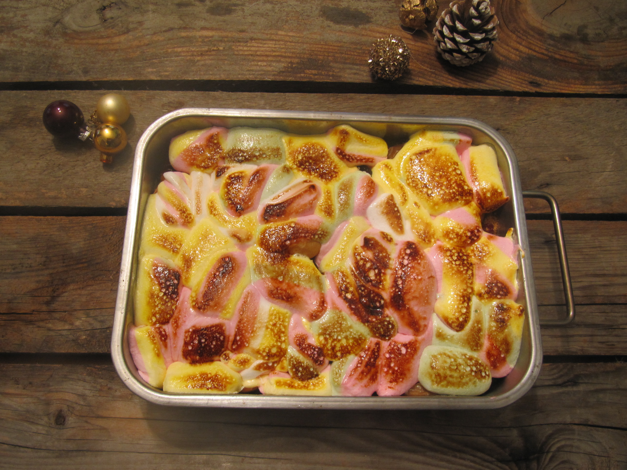 Weihnachtliches Spekulatius-Marshmellow-Dessert vom Grill. – grillpate Weihnachtliches Spekulatius-Marshmellow-Dessert vom Grill. – grillpate